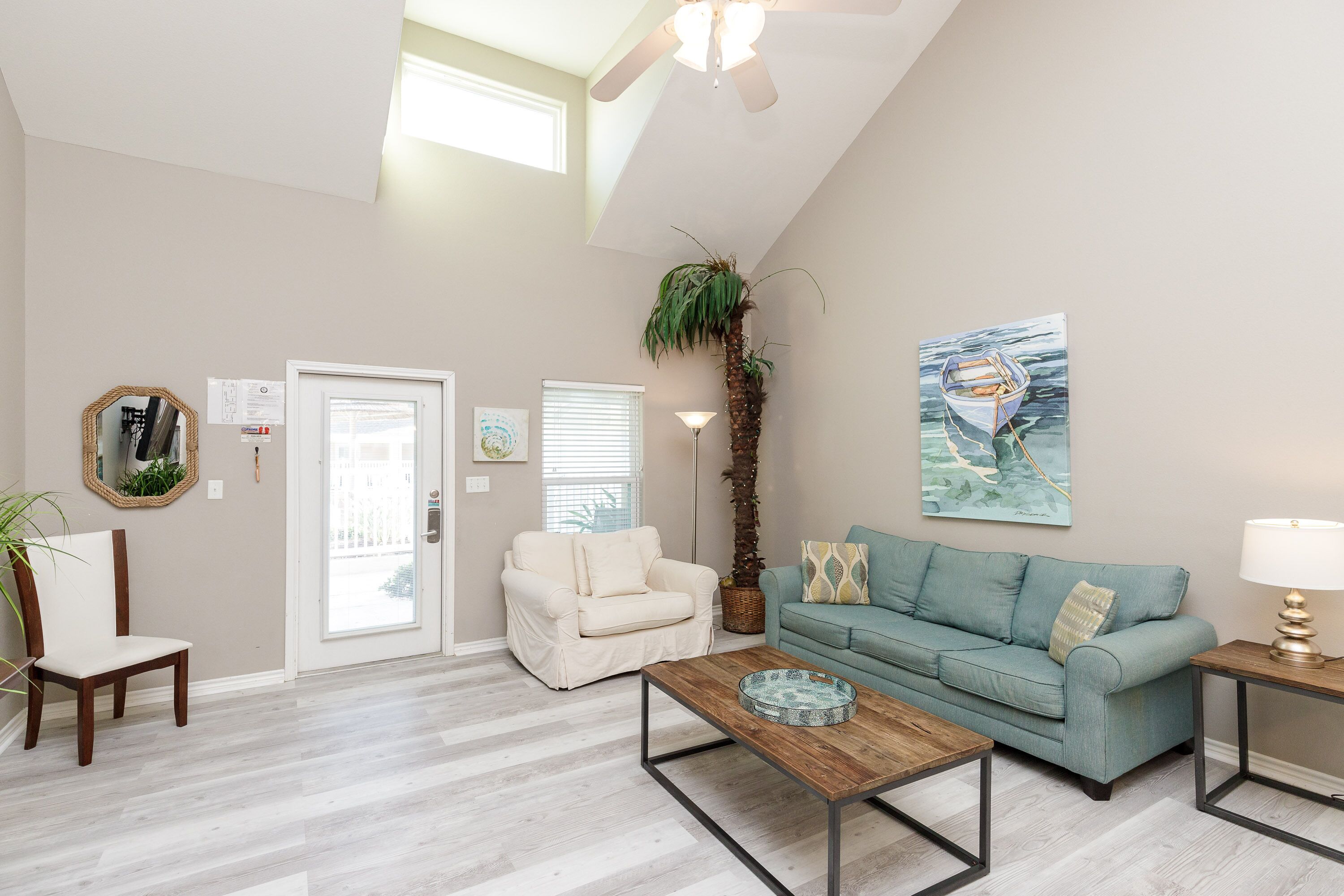 Smart TV y reproductor de DVD 