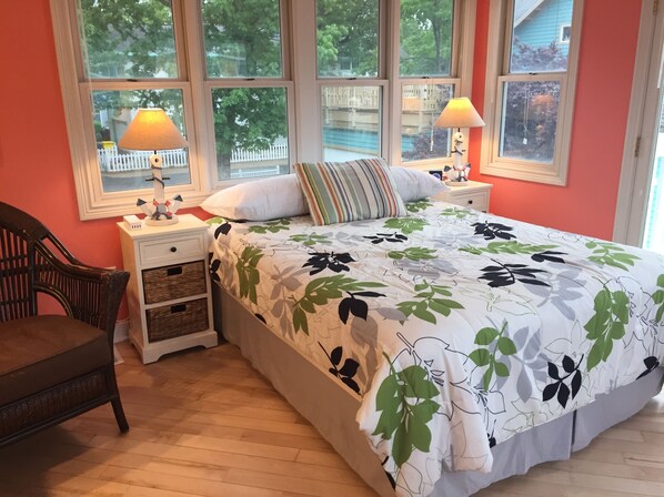 Bügeleisen/Bügelbrett, WLAN, Bettwäsche