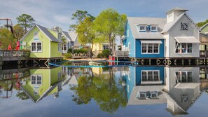 Exterior - Lake Views ~ Two Golf Carts ~ Bayside Resort~ Pet Friendly (Miramar Beach)