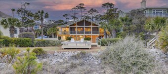 13 Dune Lane - Oceanfront, Large Screened Porch and Private Pool