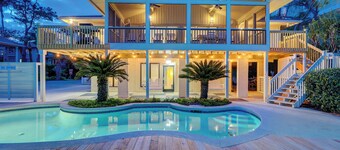 13 Dune Lane - Oceanfront & Large Veranda