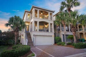 Exterior - Just the Ticket - Near the Beach with Many Shared Amenities (Destin)