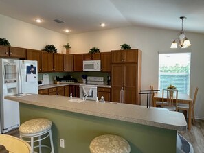 Fridge, microwave, oven, stovetop - This Amazing Home Has it ALL! Gas Golf Cart, BBQ, Bikes & close to the FUN (The Villages)