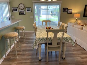 Dining - This Amazing Home Has it ALL! Gas Golf Cart, BBQ, Bikes & close to the FUN (The Villages)