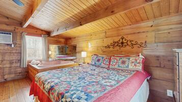 1 bedroom, iron/ironing board, Internet, bed sheets