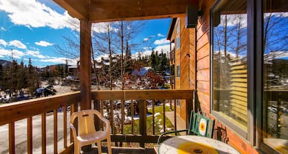 Your Ski-In/Ski-Out Haven in Breckenridge