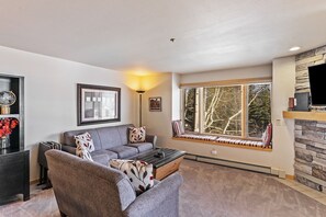 TV connectée, cheminée