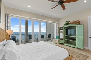 4 habitaciones, tabla de planchar con plancha y wifi gratis