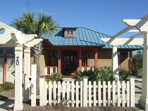 Beach Club Cottage 20