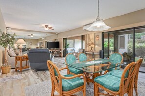 Dining - Aloha Condos, Kona Coast Resort, Condo 5-102, Fairway Front, AC (Kailua Kona)