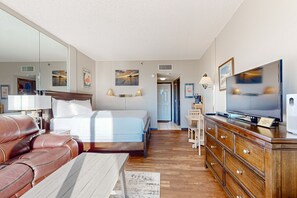 Iron/ironing board, internet, bed sheets
