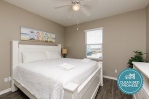 3 bedrooms, iron/ironing board, WiFi, bed sheets