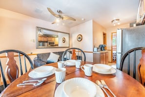 Dining - Top Floor Unit with Many Upgrades! Ski In, Walk Everywhere! | PM6A (Breckenridge)