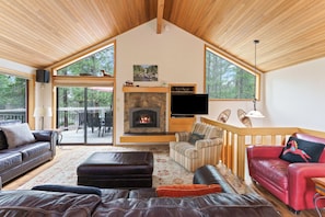 TV, fireplace, DVD player, table tennis