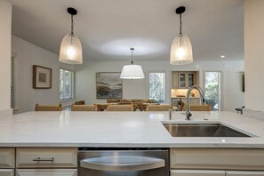 Fridge, microwave, oven, stovetop - Newly updated! 3rd Row 4 Bedroom/4 Bathroom Beach Home with Pool/Beach Access (Hilton Head Island)