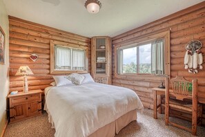 2 bedrooms, iron/ironing board, free WiFi, bed sheets - Dog Friendly • Pond • Private (Howard)
