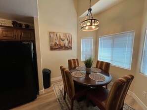 Dining - Chillaxin at Desert Pointe by Mesquite Vacation Rentals with Community Pool and $510 in free daily activities (Mesquite)