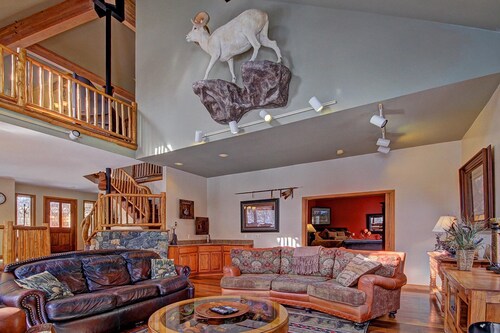 Free SkyCard Activities - Private Hot Tub, Ideal for Families - Gold King Lodge