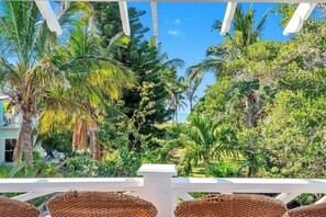 Property grounds - The Lady Fish by Duncan Real Estate (Anna Maria)