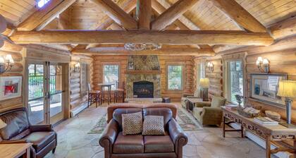 3 makuuhuoneen rivitalohuone, graniitti ja ruostumaton teräs, oma autotalli ja pesula