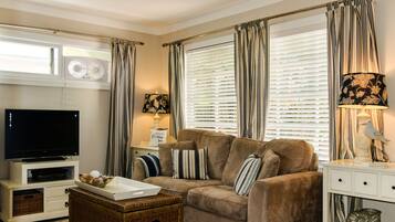 Televisión y reproductor de DVD