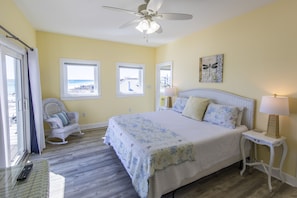 4 bedrooms, Internet, bed sheets