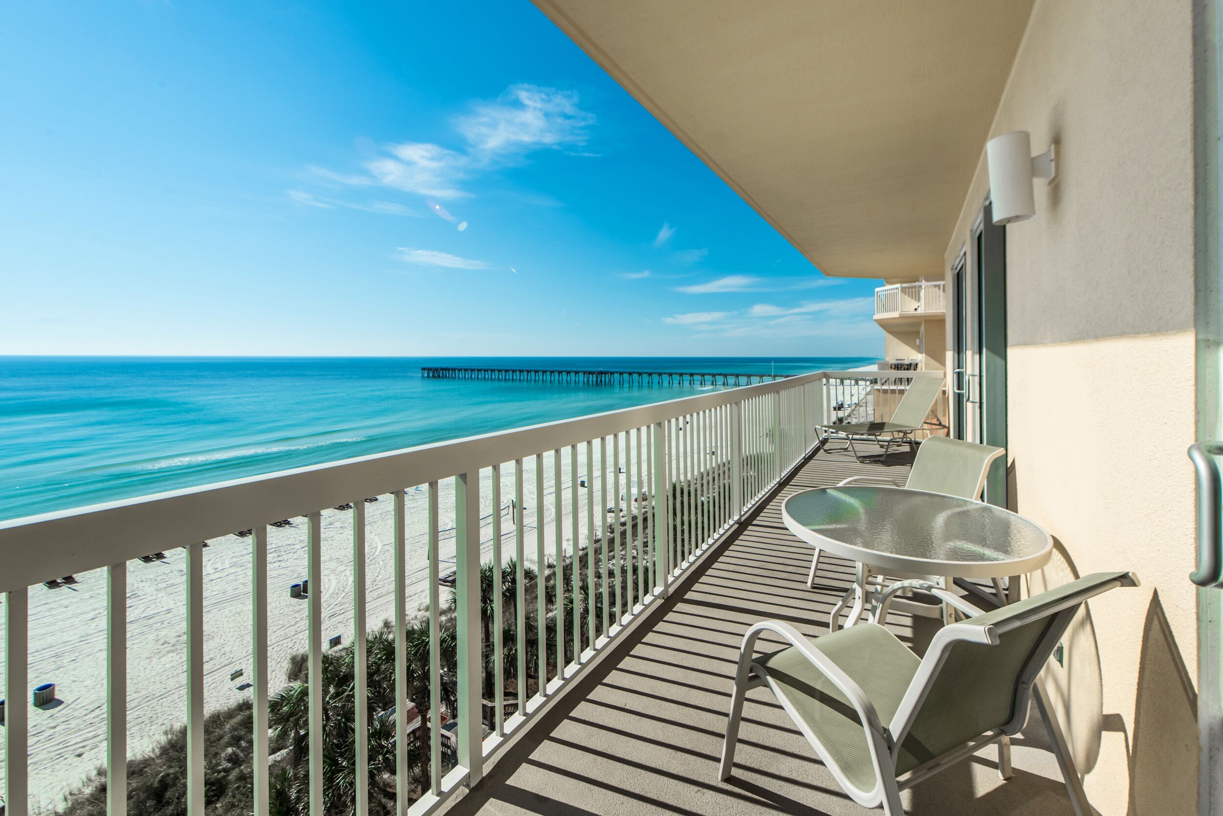 We❤️Snowbirds-BeachFRONT-Free Beach Service-Calypso 1-609 East
