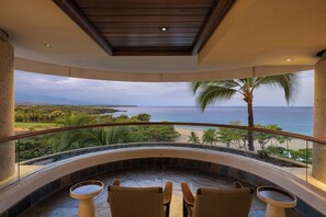Property grounds - Best of Wai'ula'ula - Beautiful Decor, Ocean View, Resort Access! (Kamuela)