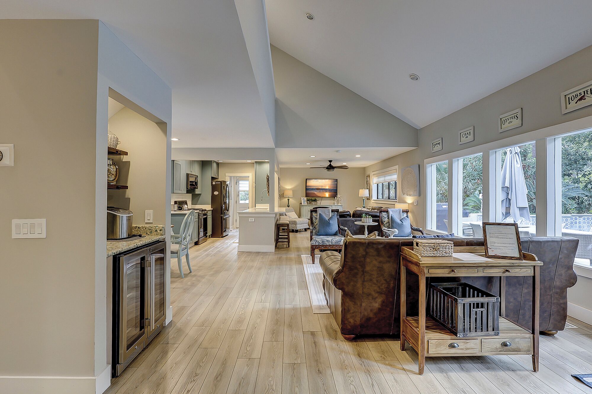 Smart TV, DVD player