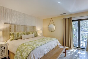 4 chambres, fer et planche à repasser, Wi-Fi, draps fournis