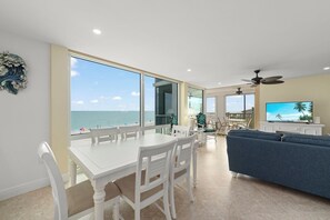 Interior - Island Beach Club #360D is a 2/2 vacation rental on Sanibel Island! (Sanibel)