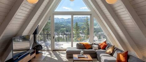 Fernseher, Stereoanlage, Arbeitsbereiche