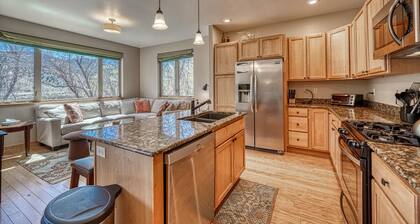 Livin'-joki - uudempi keskusta-huoneisto, Arkansas-joella!