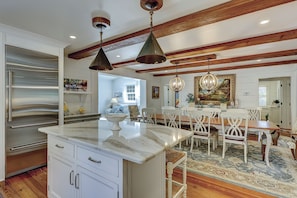 Dining - Premium DOG FRIENDLY 4th Row Ocean Sea Pines Home with a Private Pool & Spa (Hilton Head Island)