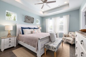 4 chambres, fer et planche à repasser, Wi-Fi gratuit, draps fournis