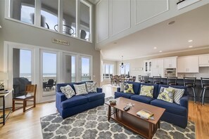 Smart TV, table football, stereo