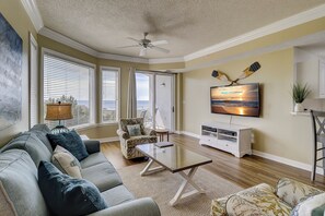 Smart TV, DVD player