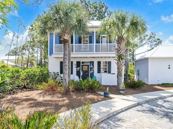 Blue Sky Bungalow 156