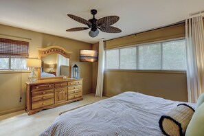 3 bedrooms, iron/ironing board, free WiFi, bed sheets - 178 Greens- Short Walk to the Pool and Beach! (Hilton Head)