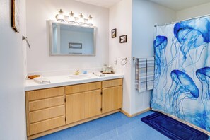 シャワー、ジェットバス、タオル