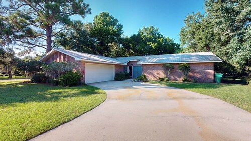 Dixies Retreat 3 bedroom, 2 bath