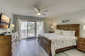 4 Schlafzimmer, Bügeleisen/Bügelbrett, kostenloses WLAN, Bettwäsche