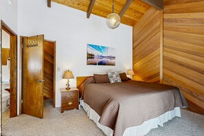 3 slaapkamers, reisbedje, internet, beddengoed