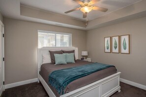 3 dormitorios, tabla de planchar con plancha, cuna de viaje y wifi