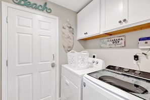 Interior - Gulf Front | Pet Friendly | Fort Morgan Retreat (Gulf Shores)