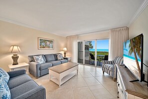 Smart TV, DVD player - South Seas Beach Villa 2424 -Captiva Island gulf front beach vacation rental (Captiva)