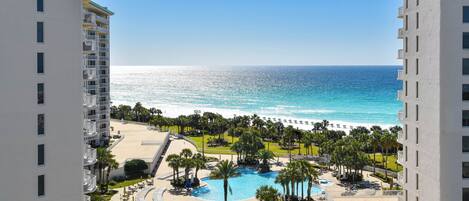 Piscine couverte, piscine chauffée