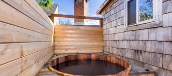 Quiet Coastal Cabin Home with Private Hot Tub - Less Than a Block From Beach