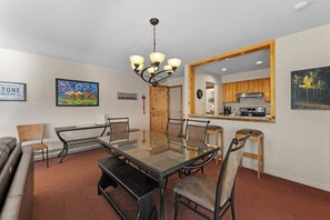 Dining - Keystone Condo w/ Panoramic Lake and Mountain Views, Shared Hot Tub & Sauna (Keystone)