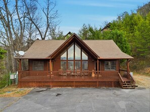 Exterior - Sun-Sational View: Your Bright and Beautiful Smoky Mountain Escape! (SEVIERVILLE)